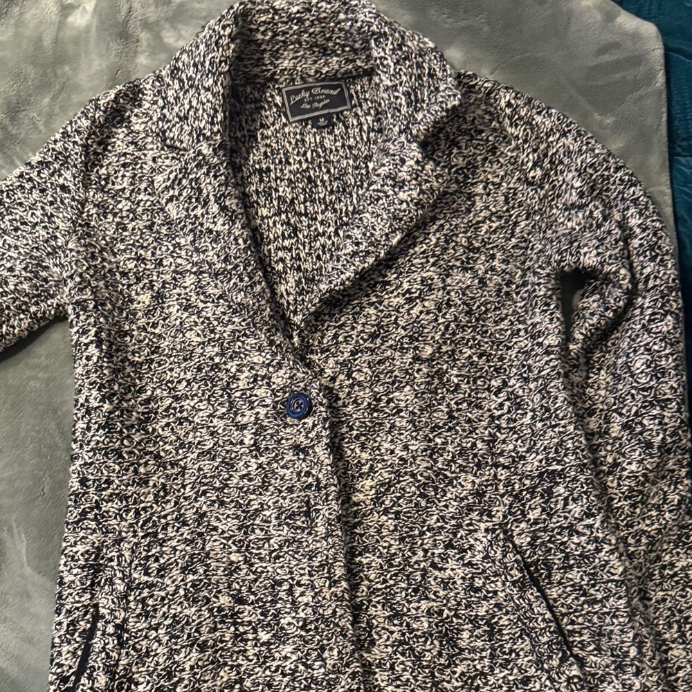 Lucky Brand Monochrome long Knit sweater